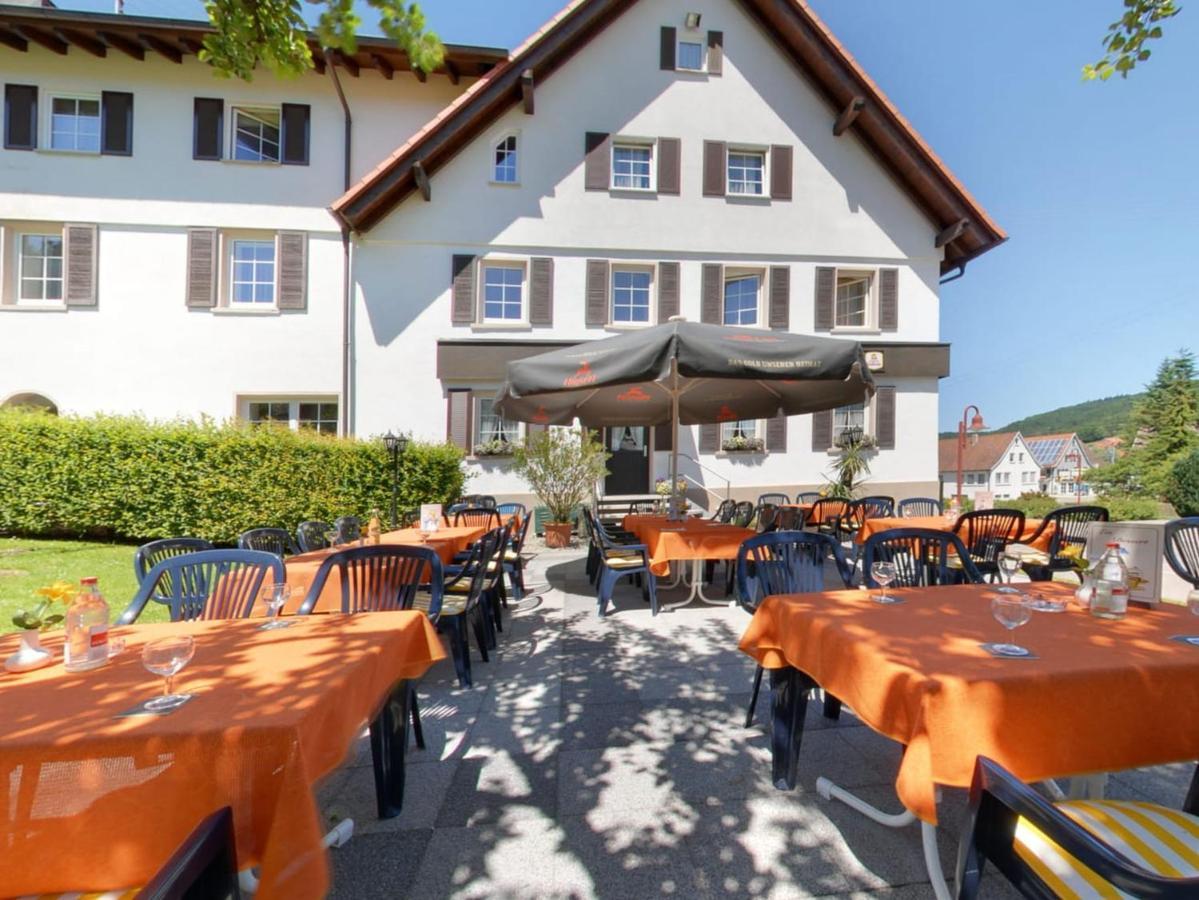 Hotel Garni Grottental Messstetten Екстер'єр фото