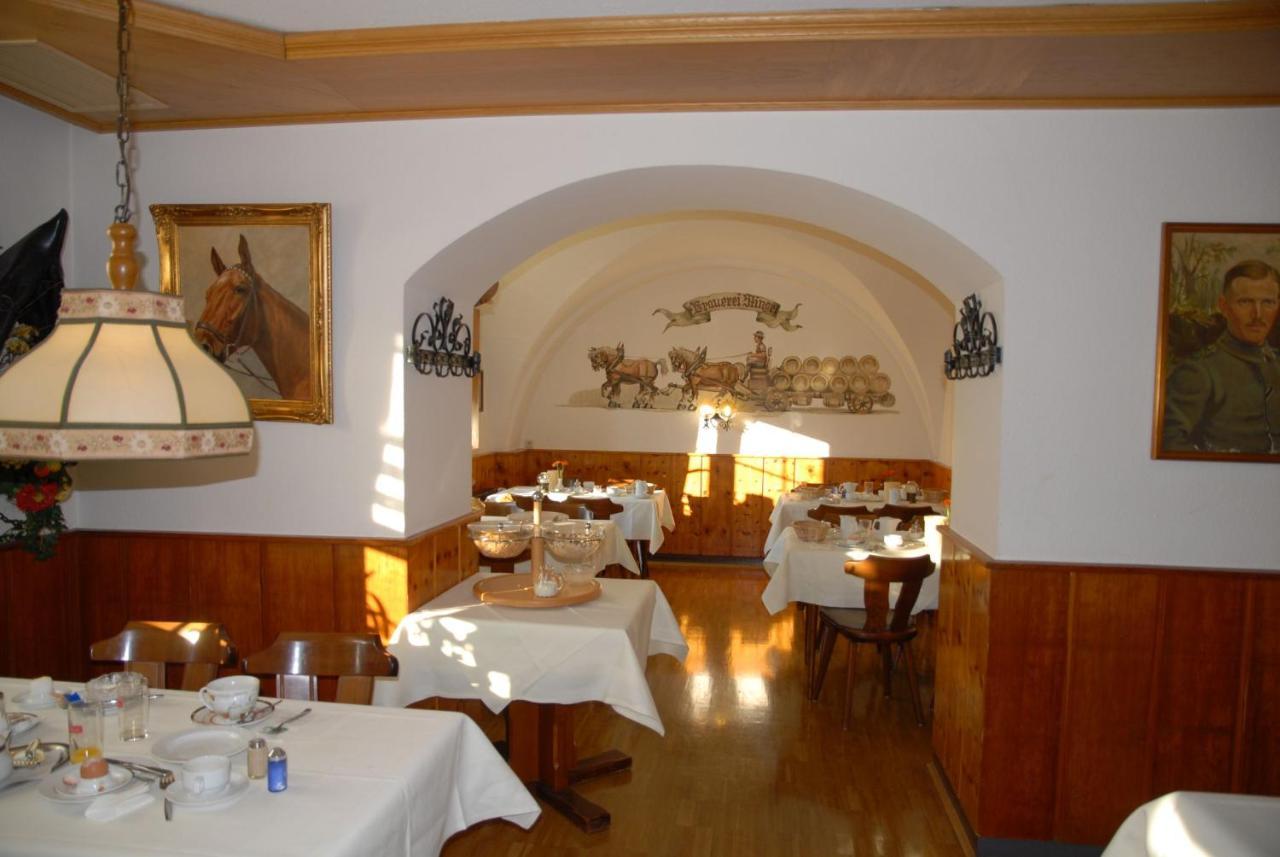 Hotel Garni Grottental Messstetten Екстер'єр фото